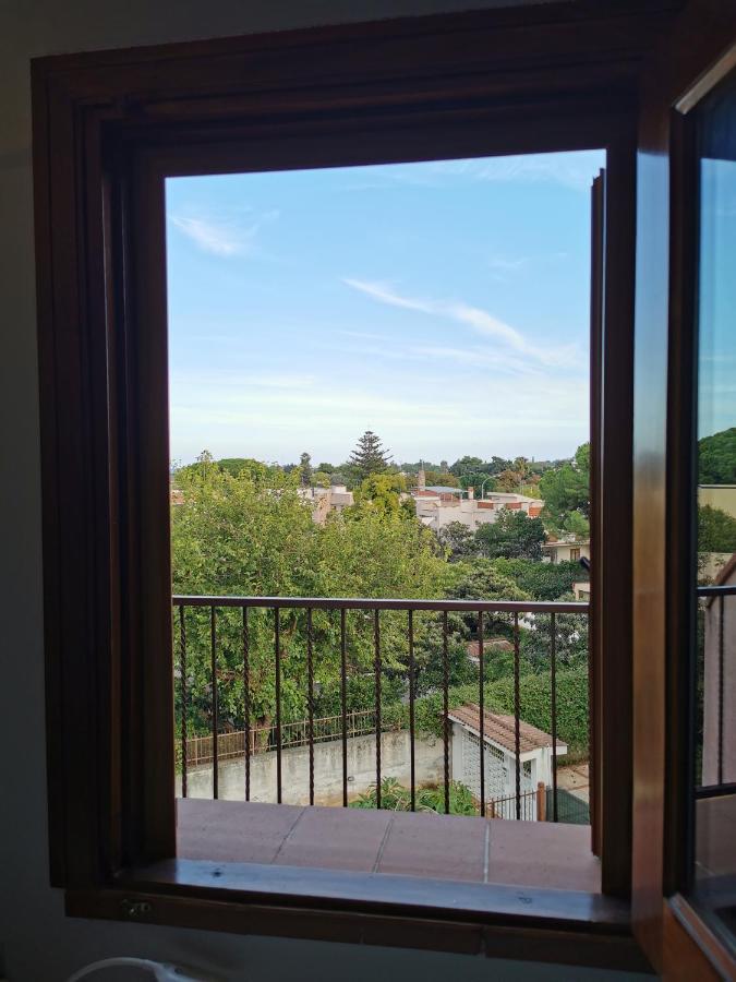 Villa Iris - Mondello Palermo Bagian luar foto