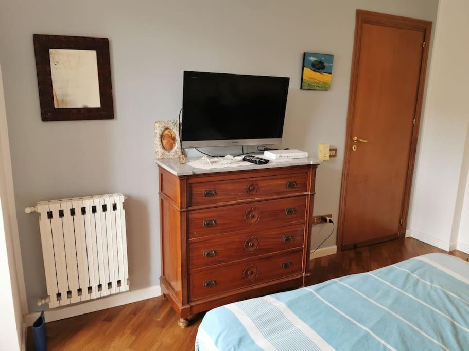 Villa Iris - Mondello Palermo Bagian luar foto