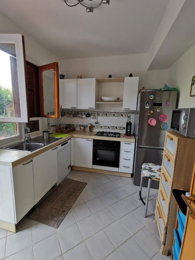 Villa Iris - Mondello Palermo Bagian luar foto
