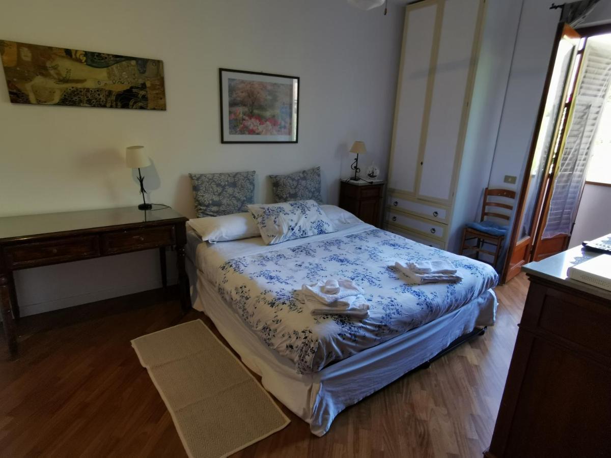 Villa Iris - Mondello Palermo Bagian luar foto