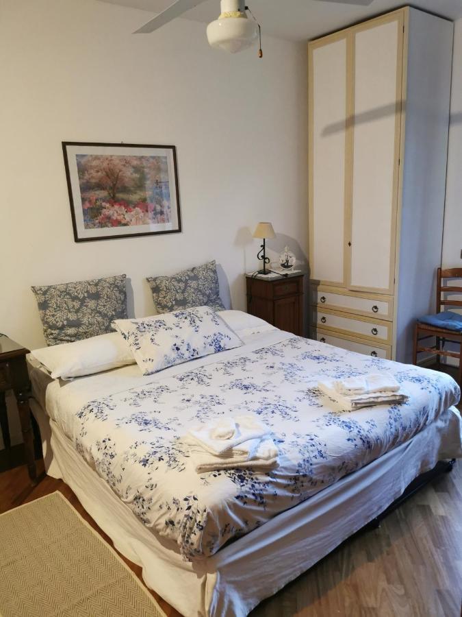 Villa Iris - Mondello Palermo Bagian luar foto